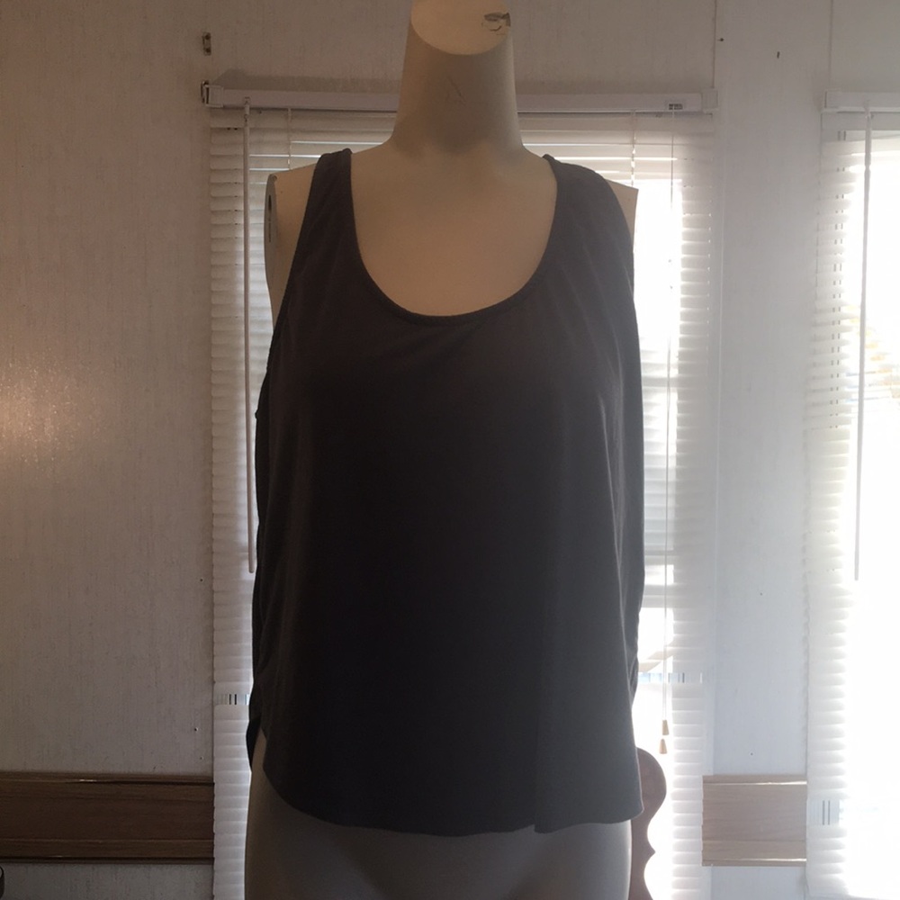Forever 21 tank top gray size medium